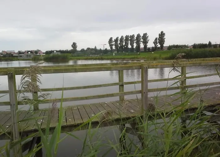 Stacaravan 4pers in Bredene met eigen tuintje 2449