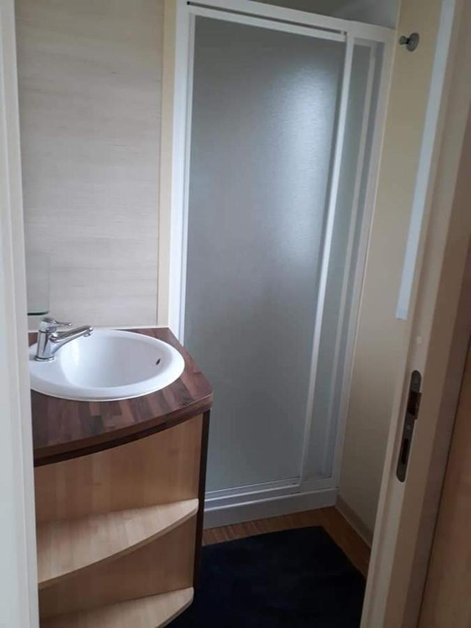 Stacaravan 4pers In Met Eigen Tuintje 2449 *